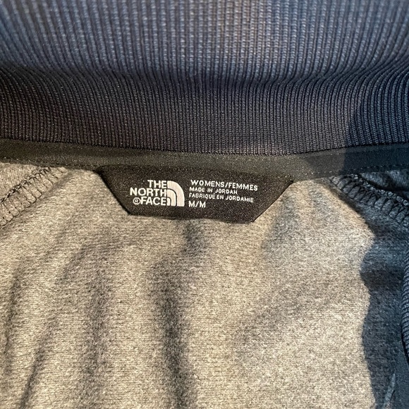New North Face Women’s Track Jacket - Picture 6 of 7